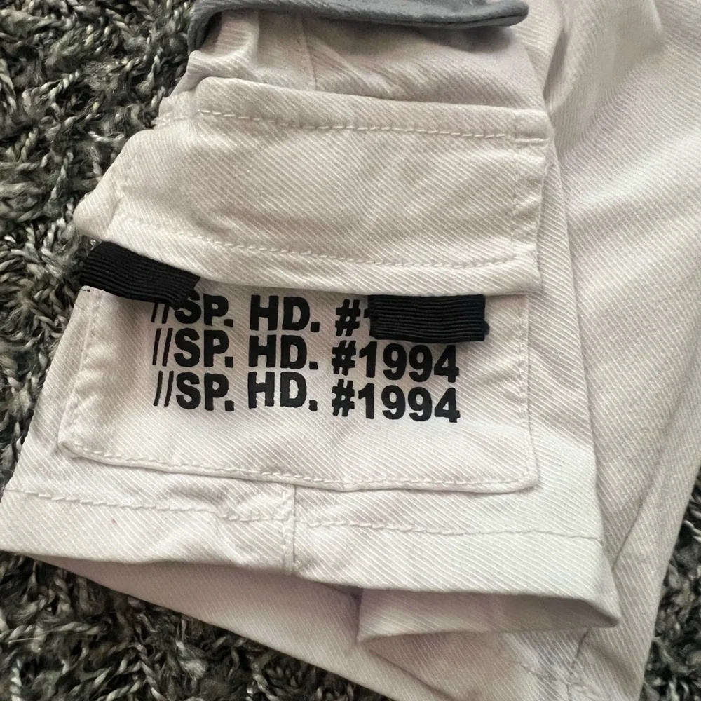 Rock Salt Boys White Utility Cargo Shorts - Size 7 - Streetwear Style